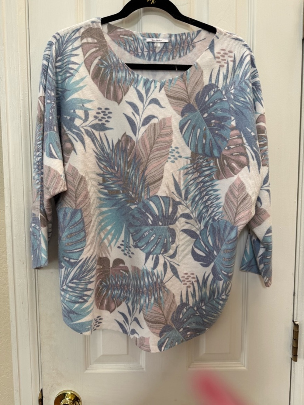 Milano Blue & Taupe Tropical Leaf Knit Summer Sweater Raglan Sleeves